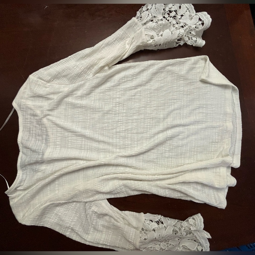 Cable and gage white lace & soft body blouse fairy minimalist‎ Beachy preppy xl